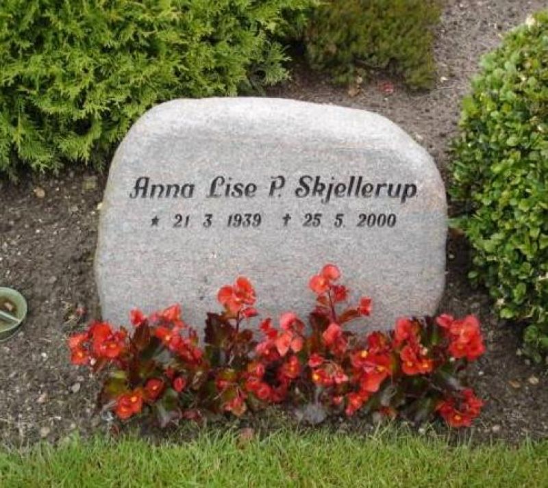 Anna Lise P. Skjellerup.jpg